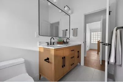 37 Kingston St #B, Somerville, MA 02144 - Photo 29