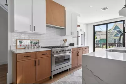 37 Kingston St #B, Somerville, MA 02144 - Photo 9