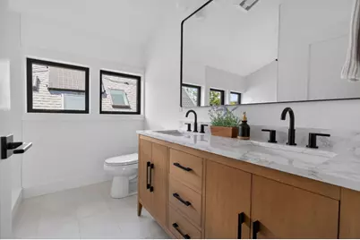 37 Kingston St #B, Somerville, MA 02144 - Photo 27