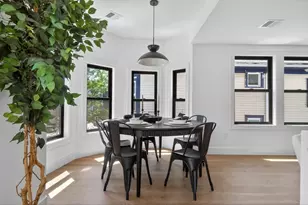 37 Kingston St, Somerville, MA 02144 - Photo 13