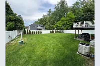 83 Federal St, Agawam, MA 01001 - Photo 3