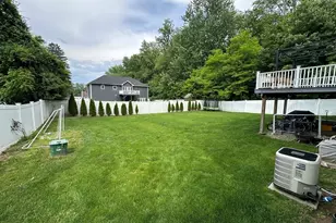 83 Federal St, Agawam, MA 01001 - Photo 3