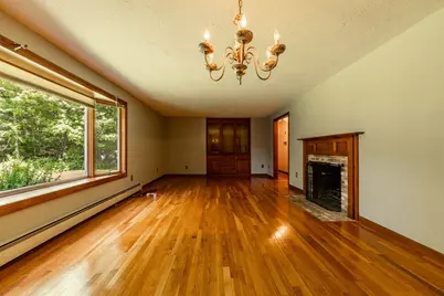 322 Spring St, Shrewsbury, MA 01545 - Photo 5