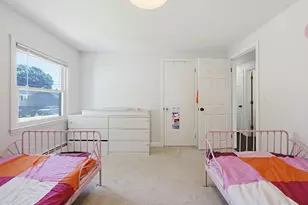 23 Kosciusko St, Peabody, MA 01960 - Photo 13