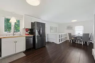 23 Kosciusko St, Peabody, MA 01960 - Photo 7