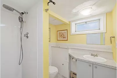 23 Kosciusko St, Peabody, MA 01960 - Photo 17