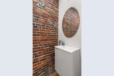 22 Kenilworth St, Boston, MA 02119 - Photo 11
