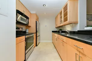 492 Beacon St, Boston, MA 02115 - Photo 5