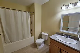 35 Riverwalk Way, Lowell, MA 01854 - Photo 11