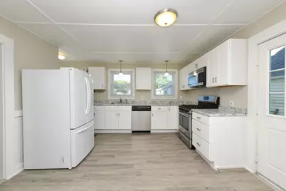 21 12th St #1, Wareham, MA 02538 - Photo 7
