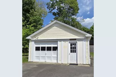 351 Davis Street, Greenfield, MA 01301 - Photo 31