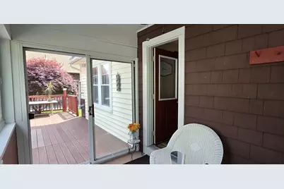 351 Davis Street, Greenfield, MA 01301 - Photo 13
