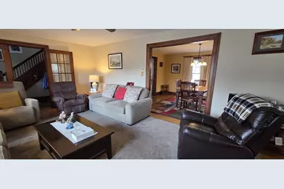 351 Davis Street, Greenfield, MA 01301 - Photo 3