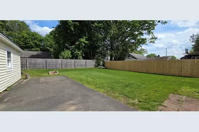 351 Davis Street, Greenfield, MA 01301 - Photo 29