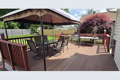 351 Davis Street, Greenfield, MA 01301 - Photo 27