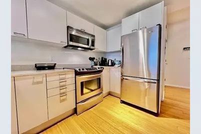 2 Earhart #121, Cambridge, MA 02141 - Photo 11