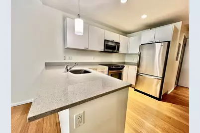 2 Earhart #121, Cambridge, MA 02141 - Photo 13