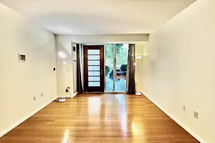 2 Earhart, Cambridge, MA 02141 - Photo 5