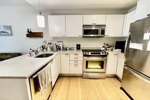 2 Earhart, Cambridge, MA 02141 - Photo 9