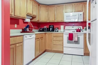 8 Ninth St #508, Medford, MA 02155 - Photo 3