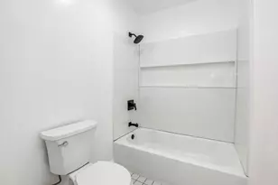 32 Hawthorne St, Boston, MA 02119 - Photo 13