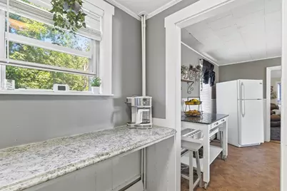14 Norfolk St, Haverhill, MA 01830 - Photo 7