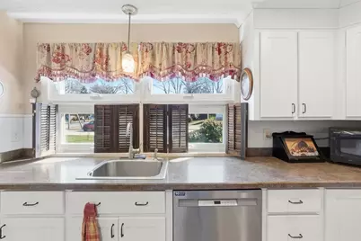11 Paul St, Auburn, MA 01501 - Photo 25