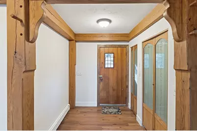33 W Elm St, Hopkinton, MA 01748 - Photo 5