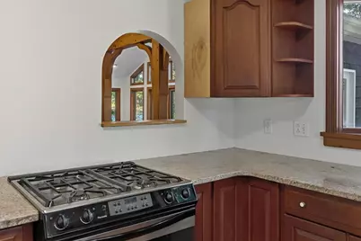 33 W Elm St, Hopkinton, MA 01748 - Photo 21