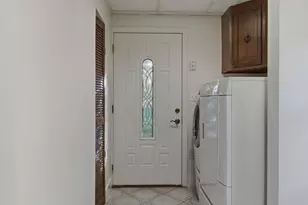 33 W Elm St, Hopkinton, MA 01748 - Photo 23