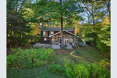 33 W Elm St, Hopkinton, MA 01748 - Photo 35