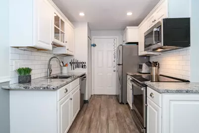36 Walden Dr #19, Natick, MA 01760 - Photo 9