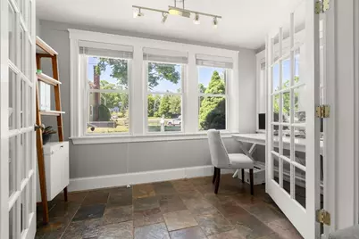 96 Beech St, Boston, MA 02131 - Photo 9