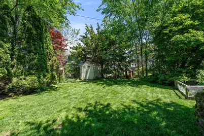 96 Beech St, Boston, MA 02131 - Photo 27