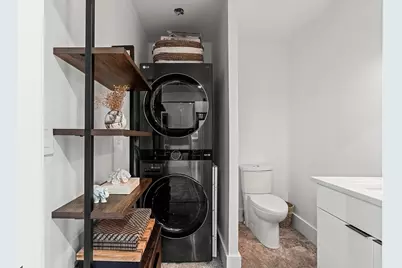 4 Everett Pl #1, Boston, MA 02128 - Photo 15