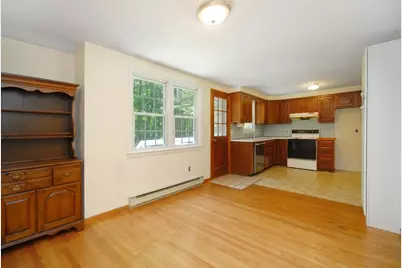 40 Shattuck St, Pepperell, MA 01463 - Photo 7