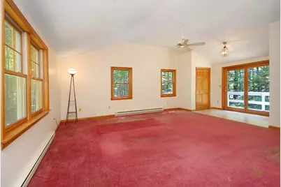 40 Shattuck St, Pepperell, MA 01463 - Photo 11