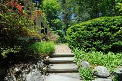 40 Shattuck St, Pepperell, MA 01463 - Photo 3