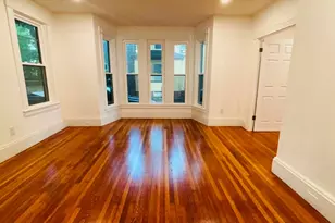 93 Peirce St, Middleborough, MA 02346 - Photo 3