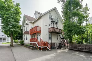 86 Brown St, Waltham, MA 02453 - Photo 23