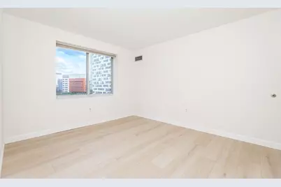 8-12 Museum Way #1126, Cambridge, MA 02141 - Photo 15