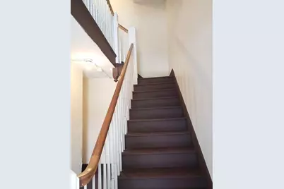 127 Austin St, Worcester, MA 01609 - Photo 13