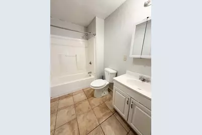 127 Austin St, Worcester, MA 01609 - Photo 11