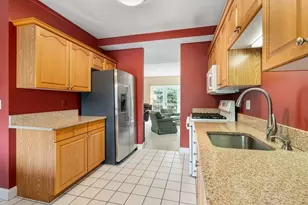 117 Revere St, Canton, MA 02021 - Photo 5