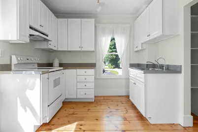 7 Main St, Essex, MA 01929 - Photo 23