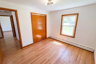 41 Hicks St, Chicopee, MA 01020 - Photo 11