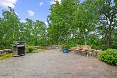 45 Hickory Dr, Worcester, MA 01609 - Photo 29
