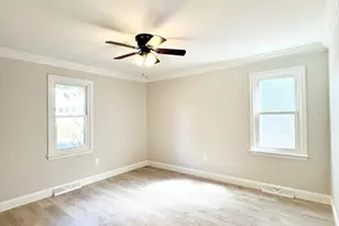 289 Commercial St, Whitman, MA 02382 - Photo 7