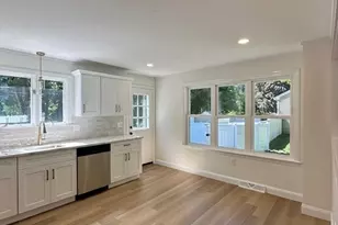289 Commercial St, Whitman, MA 02382 - Photo 3