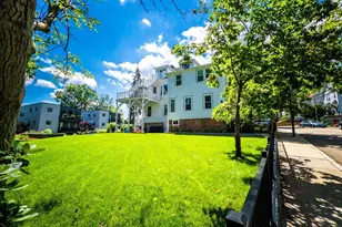 100 Chestnut Ave, Boston, MA 02130 - Photo 25